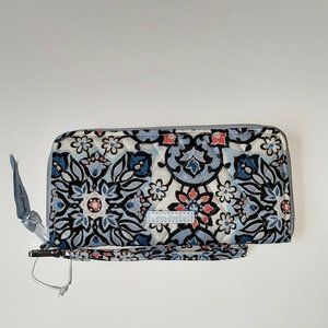 Vera Bradley Accordion Wallet